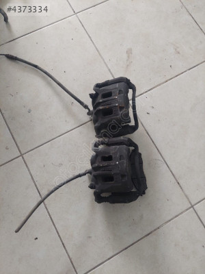 NİSSAN NAVARA ÖN FREN KALİPERİ