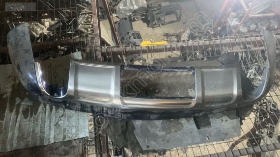Audi Q7 arka tampon çıkma