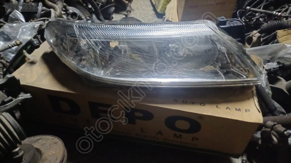 2001-2005 Renault Laguna 2 sağ far (yeni DEPO)