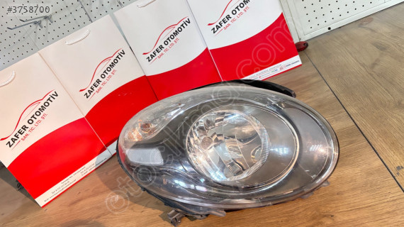 Fiat 500 L sağ far, içi siyah, 47520748