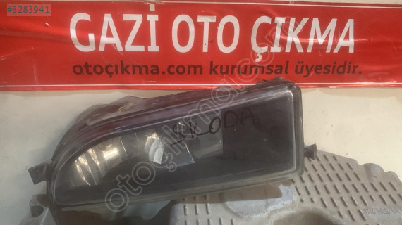SKODA SİS FARI