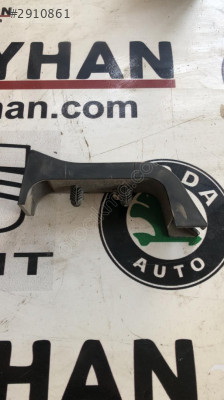 5Q0615131 Seat Leon 2015 arka dingil üst tesisat yuvası
