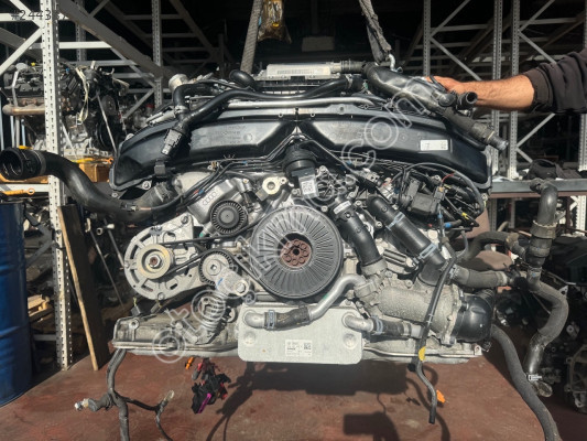 AUDİ A8 4.0TFSİ BENZİNLİ V8 MOTOR ÇIKMA CGT MOTOR