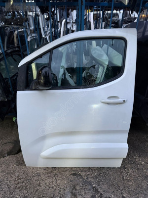 OPEL COMBO 2025 SOL ÖN KAPI ÇIKMA ORJİNAL DOLU HATASIZZ