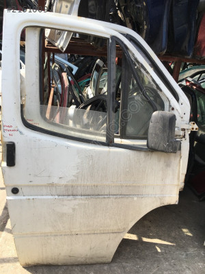 Ford Transit 1995 Sağ Ön Kapı Kilidi Cam Krikosu