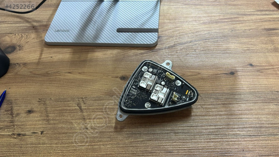 VOLKSWAGEN T-ROC SOL GÜNDÜZ FAR LED BEYNİ ORJİNAL