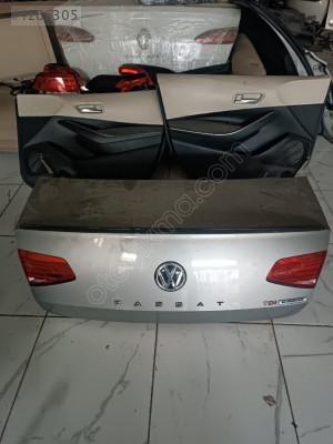 Passat B8 bağaj hatasız boyasız