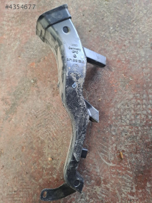 AUDI A3 2010 SOL ÖN AYAK HAVALANDIRMA BORUSU 8P1819151A