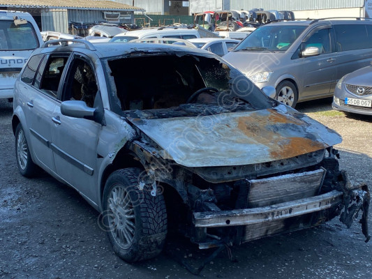 USTAŞ OTOMOTİV'DEN HURDA BELGELİ RENAULT MEGANE 1.6 OTOMATİK
