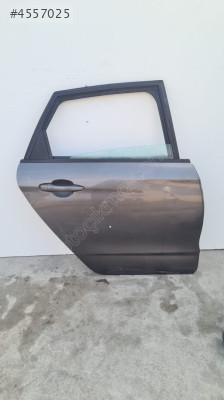 citroen c4 2014 çıkma sağ arka kapı (son fiyat)