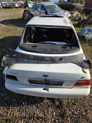 Megane 2 Orjinal Ön Cam Izgarası