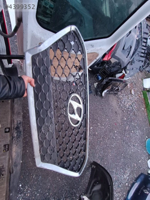 HYUNDAİ KONA ÖN PANJUR ORİJİNAL ÇIKMA 2018-2022