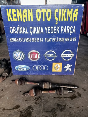 FORD CONNECT 2008 SAĞ VE SOL AKS