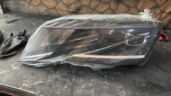 SKODA OCTAVİA FULL LED MERCEKLİ SOL FAR 5E1941015D