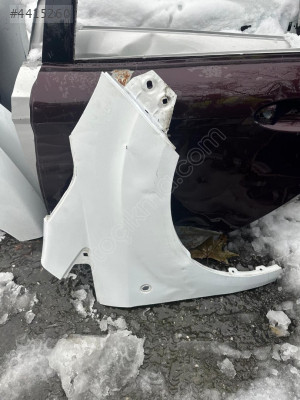 MİRİM OTODAN FORD COURİER SAĞ ÖN ÇAMURLUK