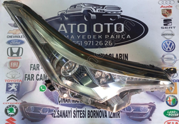 TOYOTA CHR ORJİNAL ÇIKMA SAĞ FAR