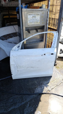 Fiat Egea Modeli İçin Sol Ön Kapi - Oto Çıkma Parçaları