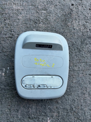 2020 trafic 3 tavan lambası