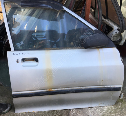 Ford Festiva Çıkma Sağ Ön Kapı