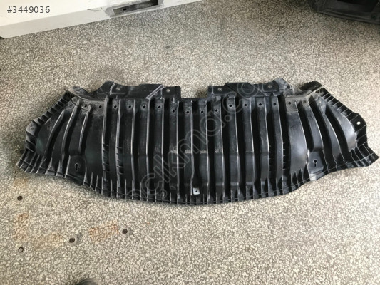 MERCEDES C SERİSİ W205 ÖN TAMPON ALT MUHAFAZA ORJİNAL ÇIKMA