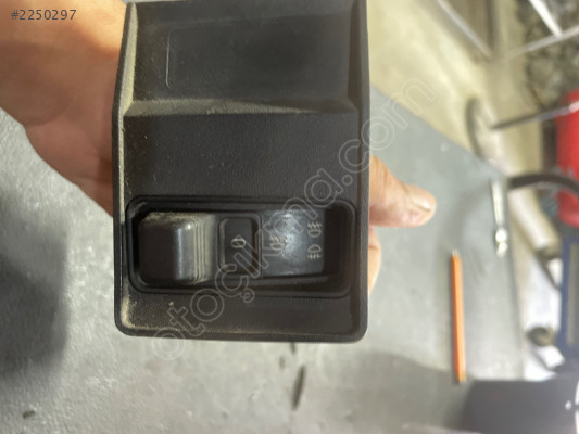 BMW e34 sis farı anahtarı