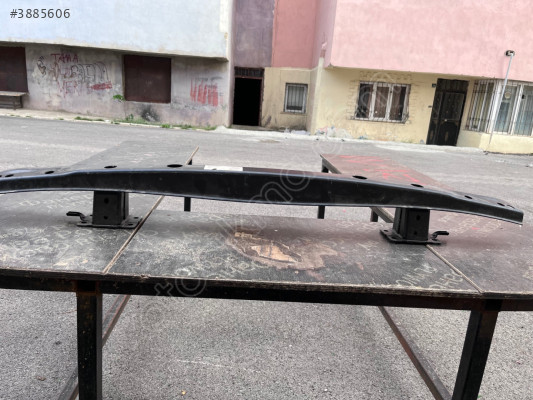 ÖN TAMPON DEMİRİ TRANSPORTER T5