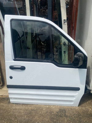 FORD CONNECT SAĞ ÖN KAPI HATASIZ ÇIKMA DOLUU