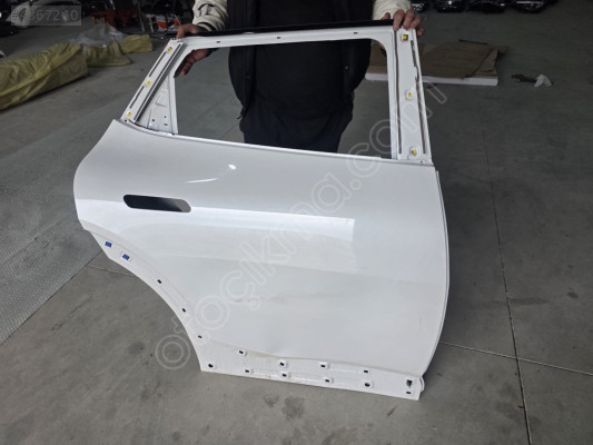 KIA EV6 BEYAZ SAĞ ARKA KAPI ORJINAL BOYASIZ