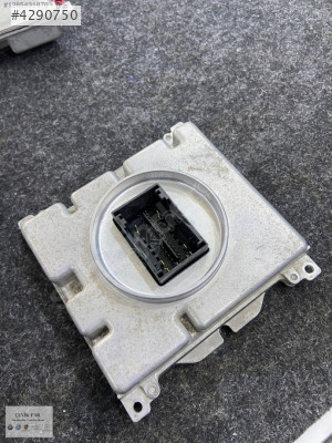 AUDİ A4 2017-2020 FAR BEYİNİ