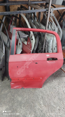 HYUNDAİ GETZ 2008 SOL ARKA KAPI ÇIKMA ORJİNAL PARÇA