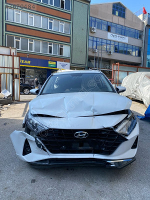 HYUNDAİ İ20 TRAVERS SÖKME 2021-2024