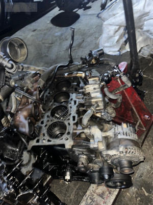 Renault Master 2.3 çıkma orijinal yarım motor