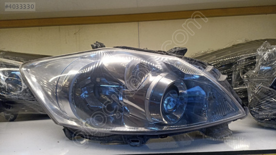 TOYOTA AURİS 2010-2012 SAĞ FAR ÇIKMA ORJİNAL