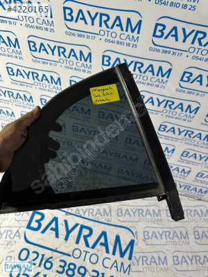 RENAULT MEGANE 4 ARKA KELEBEK CAMI SAĞ