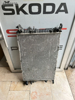 AUDİ A8 SU RADYATÖRÜ