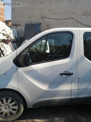 RENAULT TRAFIC SOL ÖN KAPI KONUK OTO 05323167897