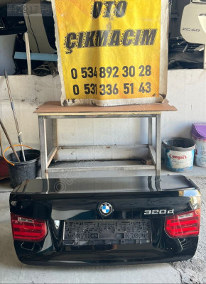 BMW F30 3 SERİSİ HATASIZ BAGAJ KAPAĞI