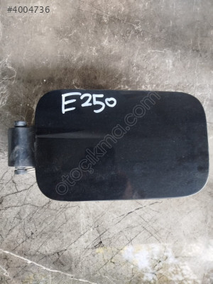 MERCEDES E250 DIŞ DEPO KAPAĞI
