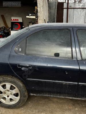 1998 mondeo sağ arka kapı