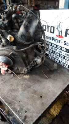 FORD CONSUL GRANADA 1975 V4 1.7 BENZİNLİ KOMPLE MOTOR