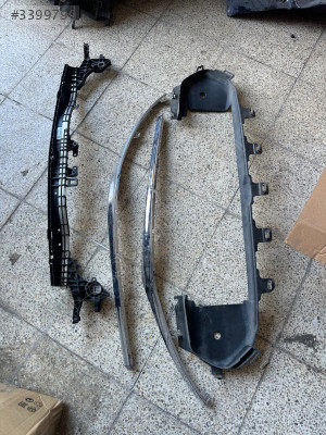 MERCEDES E SERİSİ W213 ORJİNAL RADYATÖR BRAKETİ  a2138858003 BDY