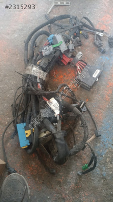 Renault fluence motor içi elektrik tesisatı