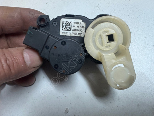 RENAULT MEGANE 4 KALORİFER YÖN MOTORU