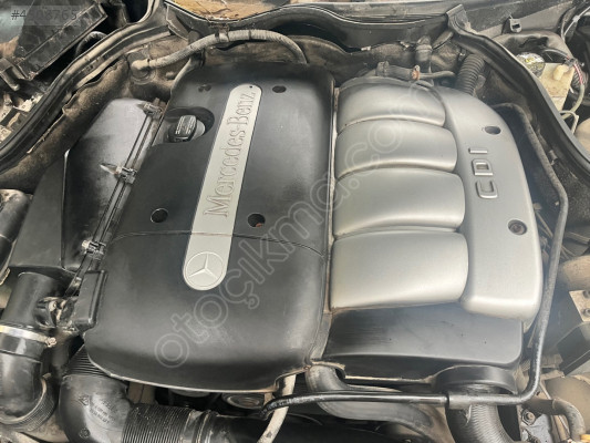 MERCEDES C220 KOMPLE MOTOR