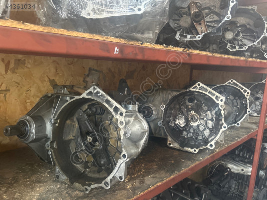 VOLKSWAGEN TRANSPORTER T5 1.9 MANUEL 5İLERİ ŞANZIMAN