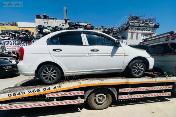 Hyundai accent era çıkma orjinal sag ön kapı