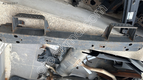 FORD TRANSİT ÇIKMA ORJİNAL ÖN TAMPON DEMİRİ NÇ