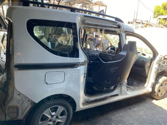 DACIA DOKKER TAVAN ARKA KONUK OTO 05323167897