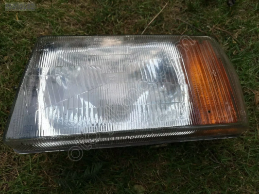 LANCIA DELTA ÇIKMA ORJİNAL SAĞ - SOL FAR