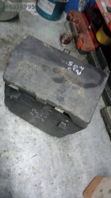 Peugeot 405 sigorta kutusu muhafaza